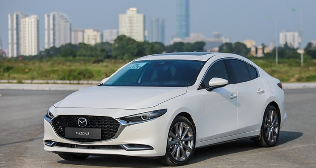 Mazda3 tiếp tục là điểm sáng hiếm hoi của phân khúc sedan cỡ C